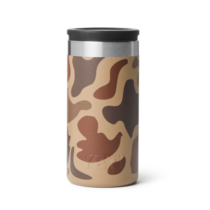 YETI® Schnapsbecher mit Tragebehälter Wetlands Camo
