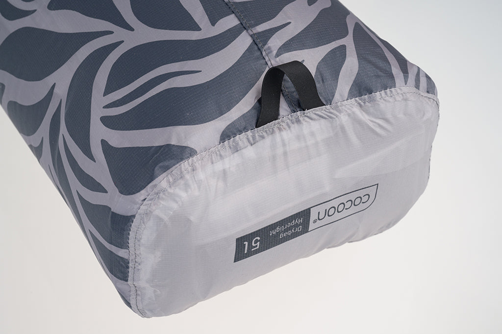 Cocoon Drybag Hyperlight 37L Grey Leaves