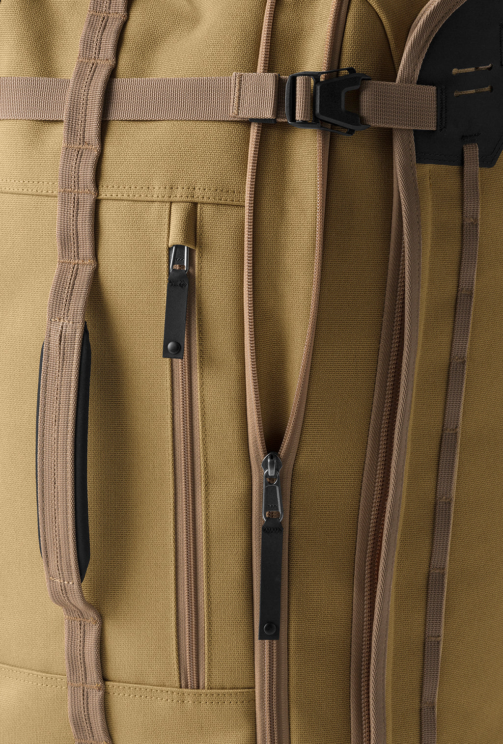 Eagle Creek Gear Warrior XE 90L Sand Dune